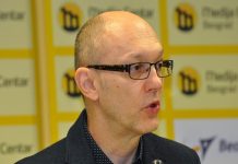 Pred nama je dug put