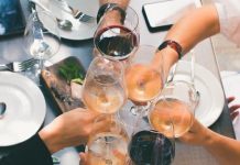 Vinski turizam: Gde se ide ovog vikenda? vino