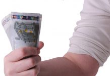 Određen pritvor pomoćnici ministra poljoprivrede okrivljenoj za primanje mita