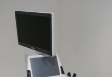 Kompanija NIS donirala ultrazvučni aparat Domu zdravlja Kanjiža donacija aparata