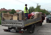 Građani Pirota se odazvali akciji „Očisti svoj dom, izbaci sve što ti smeta“ stare stvari