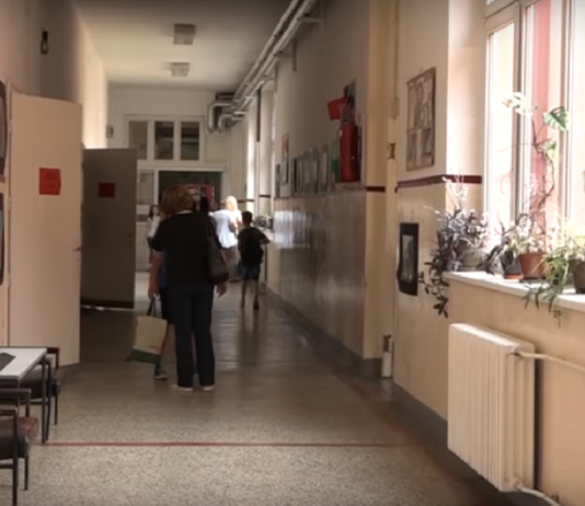 Rekonstrukcija OŠ „Radoje Domanović“ u Paraćinu počinje u januaru škola Paraćin