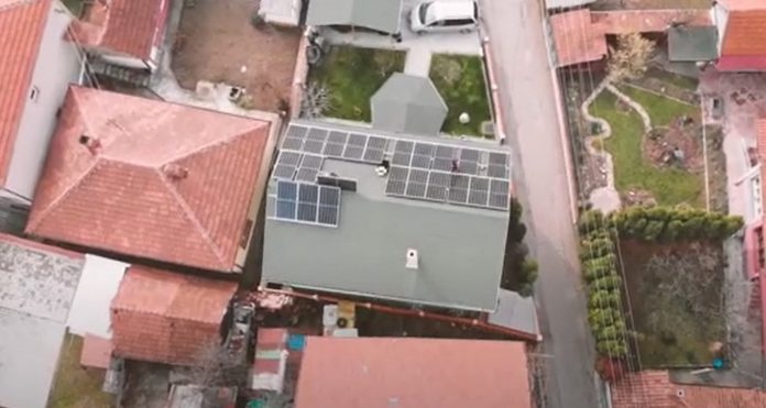 Pirot ugradnja solarnih panela dron