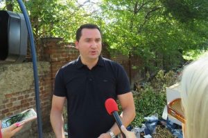 GRADSKI VECNIK ZA UNAPREDjENJE I ZASTITUZIVOTNE SREDINE STEFAN NIKEZIC