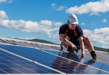 Kragujevac: Grade se još dve solarne elektrane montiranje solarnog panela
