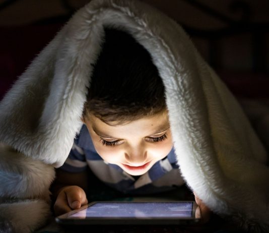 EU priprema zabranu društvenih mreža za mlađe od 15 godina