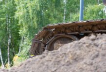 U Prokuplju Vojska pomaže u uređenju reke i lokalnih puteva