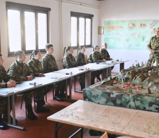 U toku obuka kandidata iz građanstva za prve podoficirske dužnosti